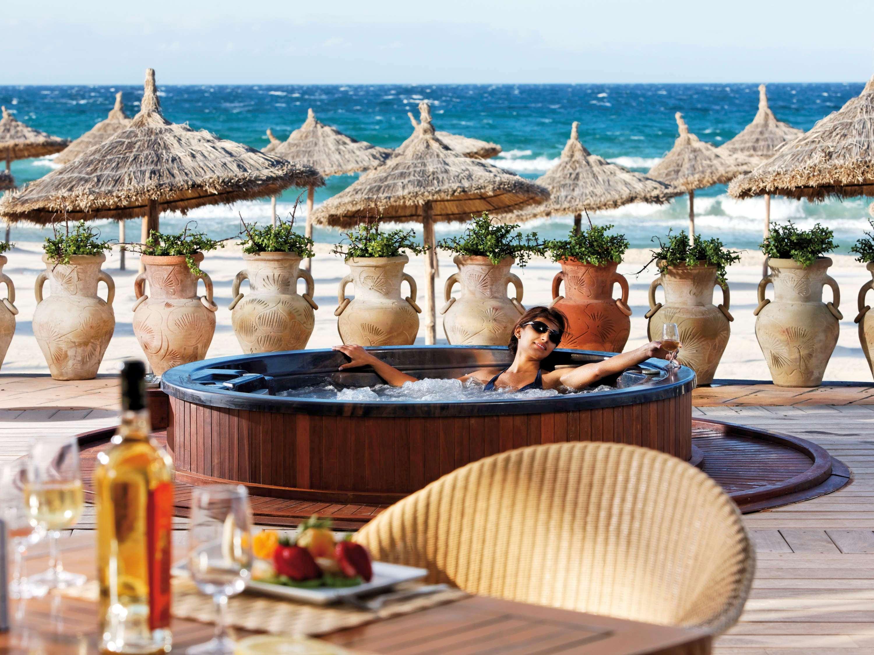 Moevenpick Resort & Marine Spa (סוס (עיר מראה חיצוני תמונה A spa at the Grand Resort