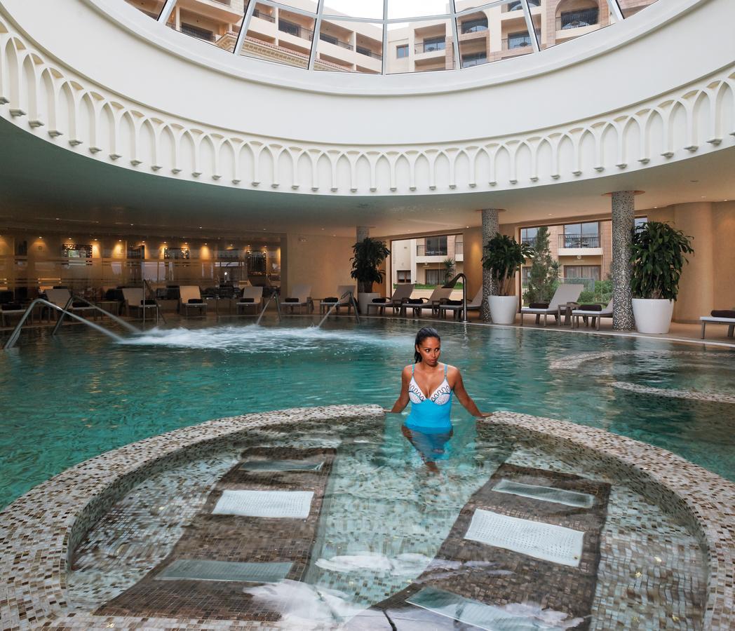 Moevenpick Resort & Marine Spa (סוס (עיר מראה חיצוני תמונה The pool at the Hilton Mauritius Resort