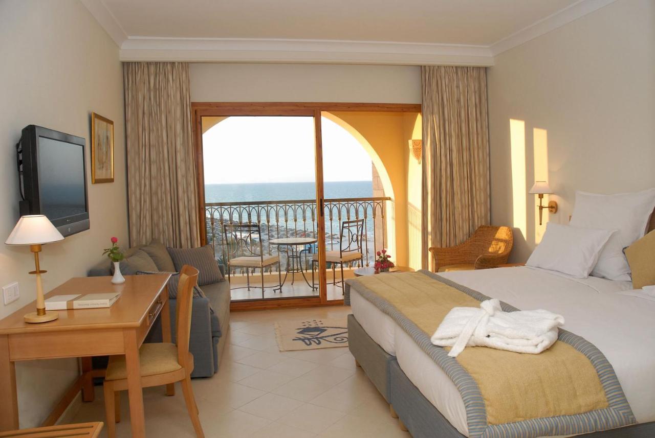 Moevenpick Resort & Marine Spa (סוס (עיר מראה חיצוני תמונה